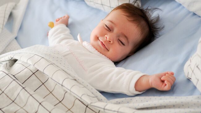 Cách sử dụng điều hòa an toàn cho gia đình có người già, bà bầu và trẻ nhỏ Cách sử dụng điều hòa an toàn cho gia đình có người già, bà bầu và trẻ nhỏ
